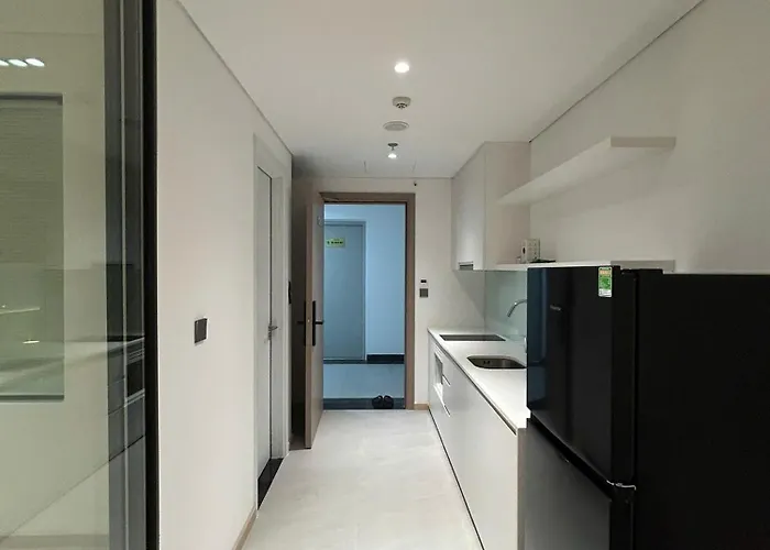 Apartment La By The
